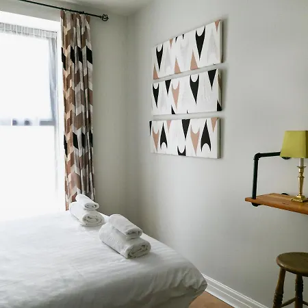 Number 5, 8-10 Cheltenham Mount Harrogate