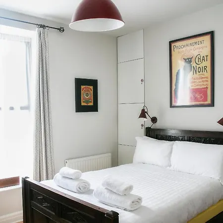 Апартаменты Number 5, 8-10 Cheltenham Mount Харрогейт